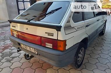 Седан ВАЗ / Lada 2109 1992 в Надворной