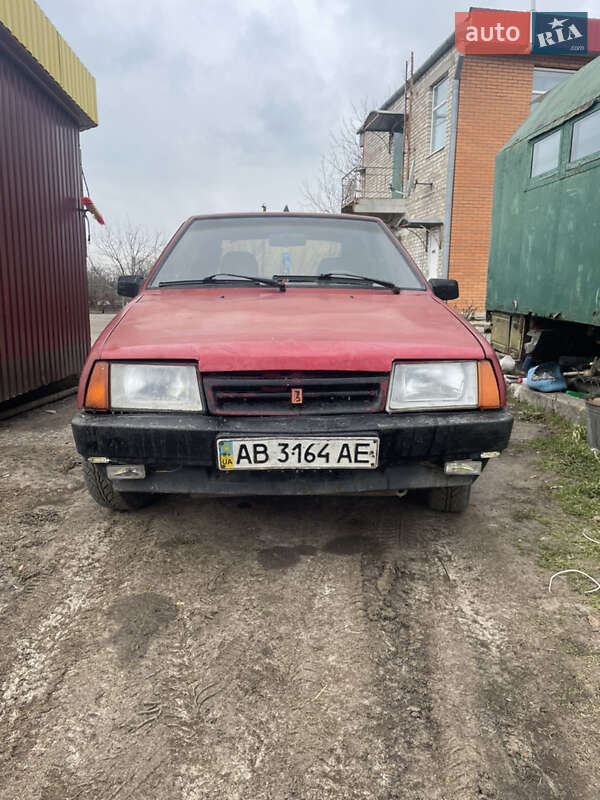 Хэтчбек ВАЗ 2109 1992 в 