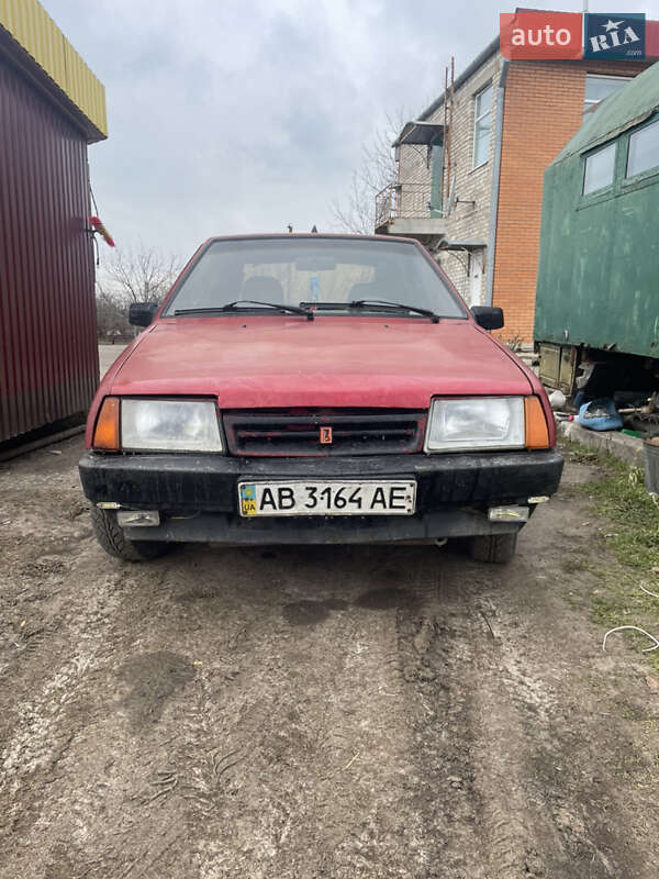 Хэтчбек ВАЗ / Lada 2109 1992 в Братском