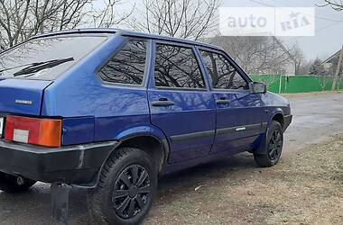 Хэтчбек ВАЗ / Lada 2109 2000 в Полтаве