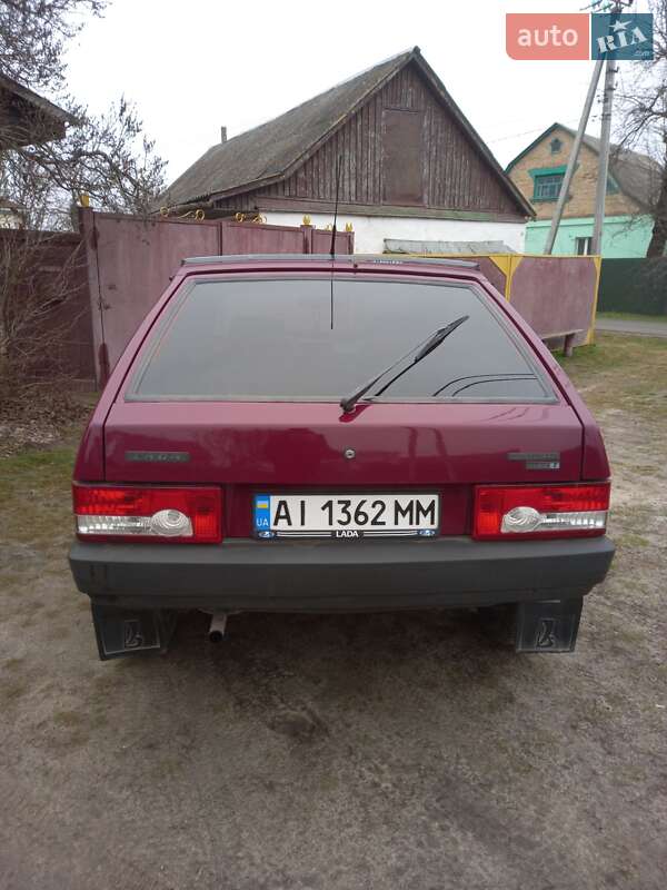 Хэтчбек ВАЗ / Lada 2109 2004 в Киеве