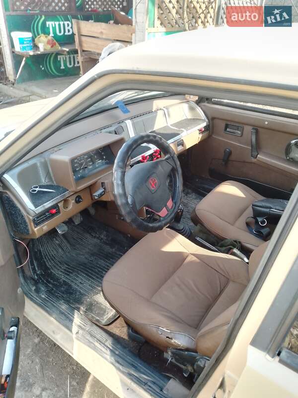 Хэтчбек ВАЗ / Lada 2109 1987 в Звенигородке