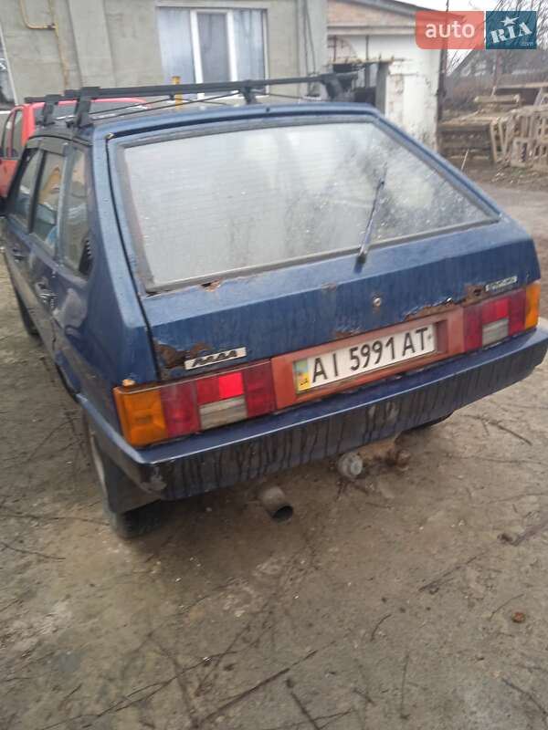 Хэтчбек ВАЗ / Lada 2109 1988 в Борисполе фото 5 Хэтчбек ВАЗ / Lada 2109 1988 в Борисполе