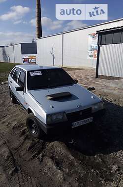 Хэтчбек ВАЗ / Lada 2109 2005 в Покровском