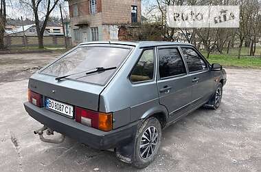 Хэтчбек ВАЗ / Lada 2109 1991 в Шумске