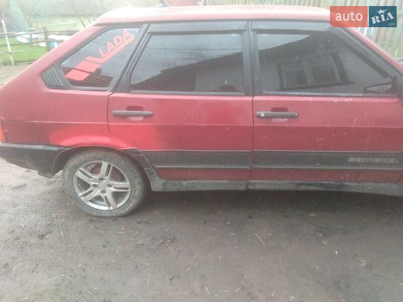 Седан ВАЗ / Lada 2109 1991 в Надворной
