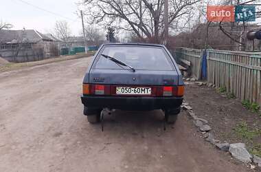 Хэтчбек ВАЗ 2109 1990 в 