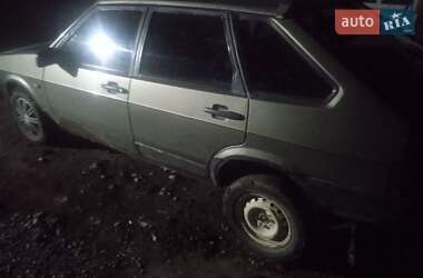 Хэтчбек ВАЗ / Lada 2109 2002 в Жмеринке