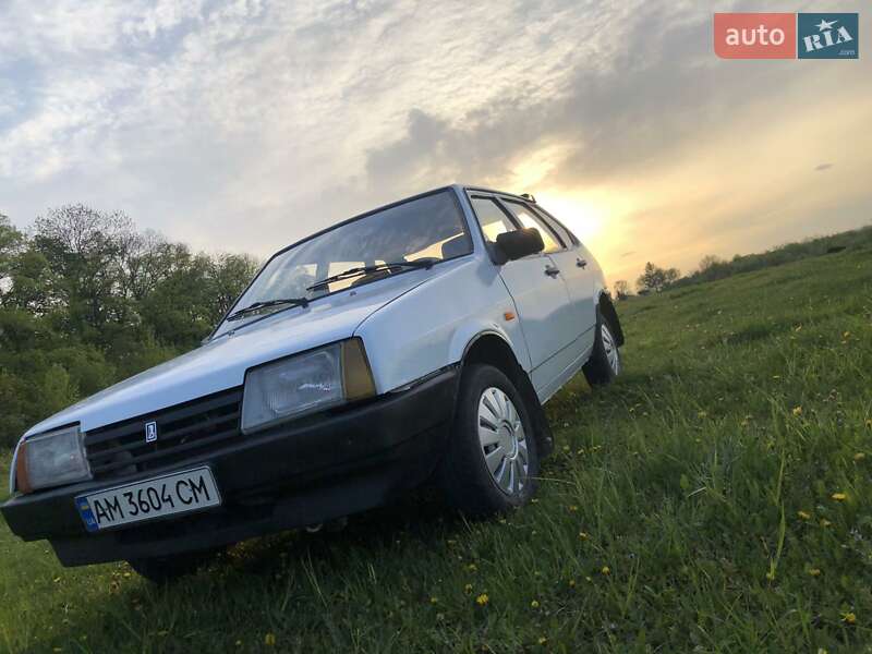 Хэтчбек ВАЗ / Lada 2109 1987 в Казатине