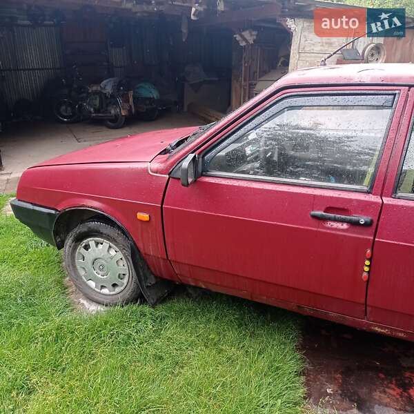 Хэтчбек ВАЗ / Lada 2109 1995 в Буске
