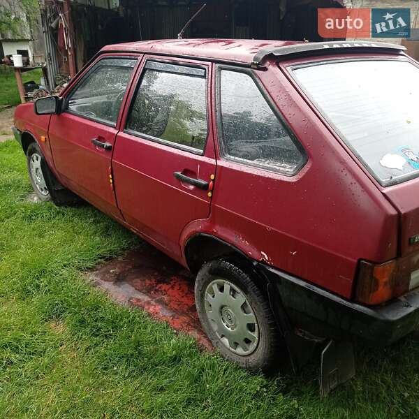 Хэтчбек ВАЗ / Lada 2109 1995 в Буске