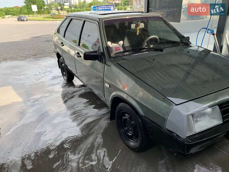 Хэтчбек ВАЗ / Lada 2109 1991 в Запорожье фото 6 Хэтчбек ВАЗ / Lada 2109 1991 в Запорожье