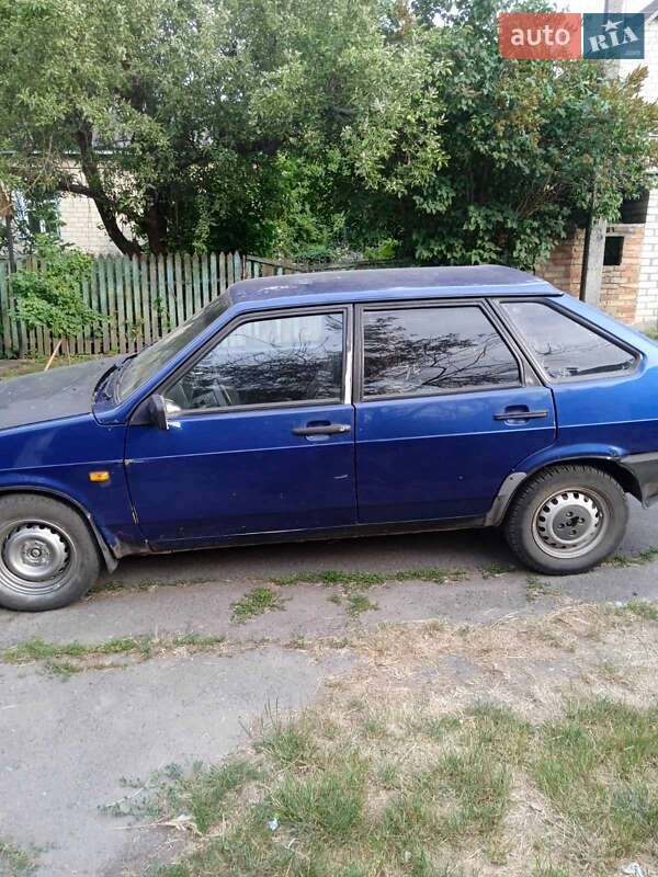 Хетчбек ВАЗ / Lada 2109 2004 в Черкасах