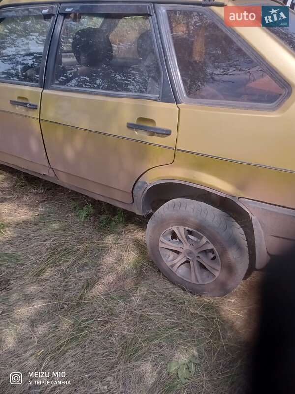 Хетчбек ВАЗ / Lada 2109 1990 в Кривому Розі