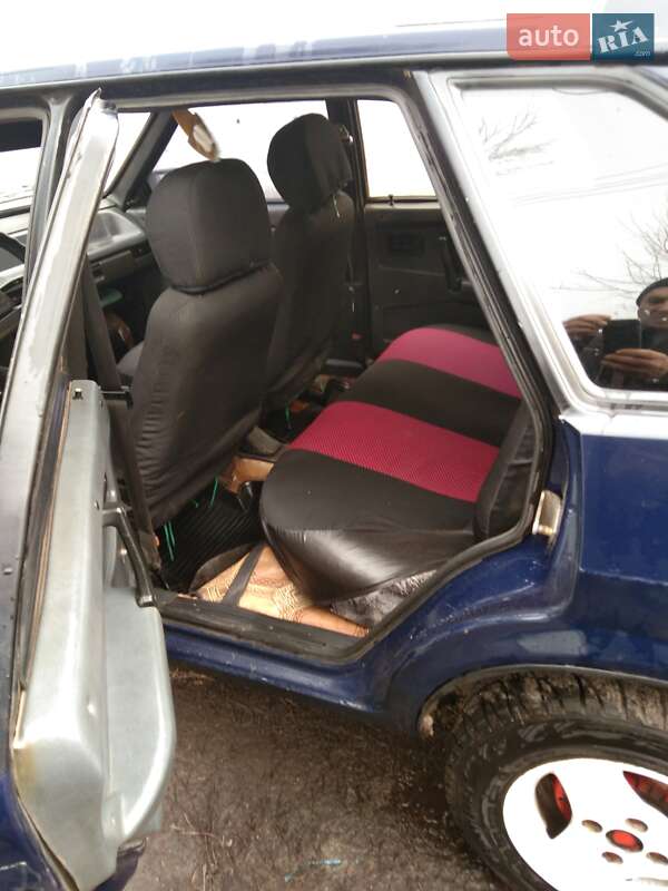 Хэтчбек ВАЗ / Lada 2109 1995 в Липовой Долине фото 5 Хэтчбек ВАЗ / Lada 2109 1995 в Липовой Долине