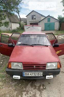 Хэтчбек ВАЗ / Lada 2109 1995 в Александрие