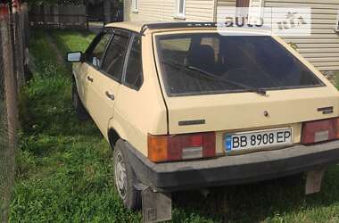 Хэтчбек ВАЗ / Lada 2109 1988 в Каменке