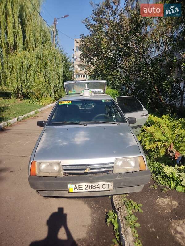 Хетчбек ВАЗ / Lada 2109 2003 в Синельниковому