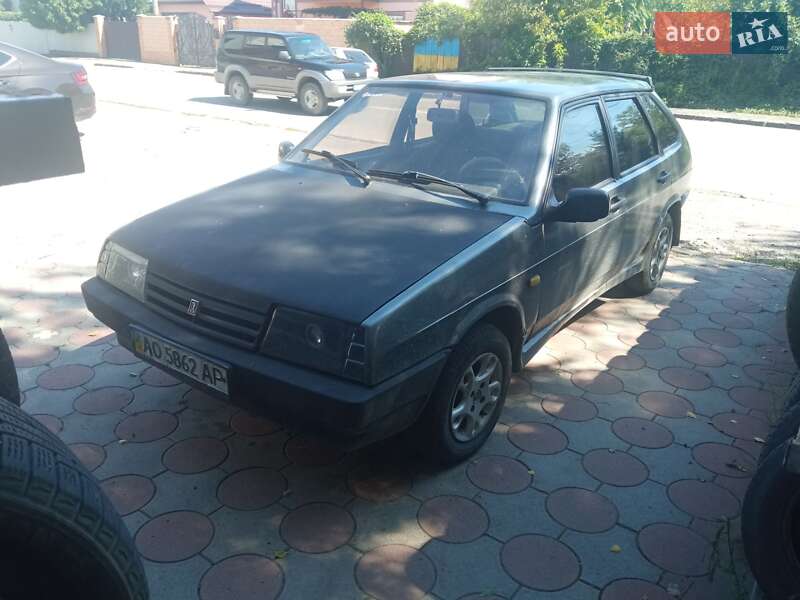 Хетчбек ВАЗ / Lada 2109 1998 в Ужгороді фото 2 Хетчбек ВАЗ / Lada 2109 1998 в Ужгороді