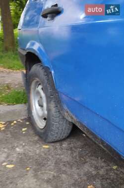 Хэтчбек ВАЗ / Lada 2109 1990 в Львове