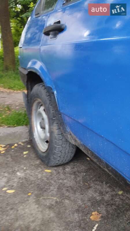 Хэтчбек ВАЗ / Lada 2109 1990 в Львове