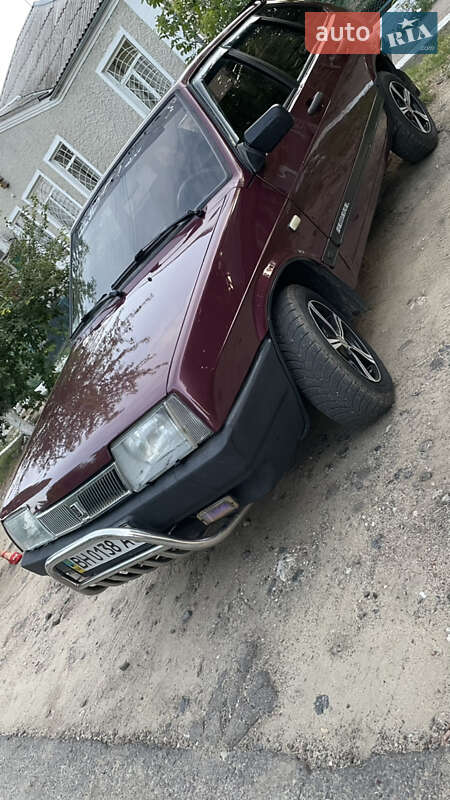 Хэтчбек ВАЗ / Lada 2109 1995 в Захарьевке