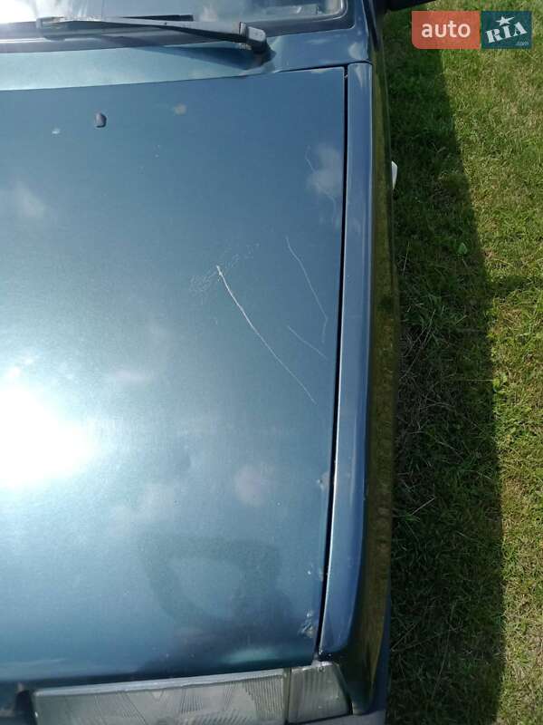 Хэтчбек ВАЗ / Lada 2109 2004 в Киеве