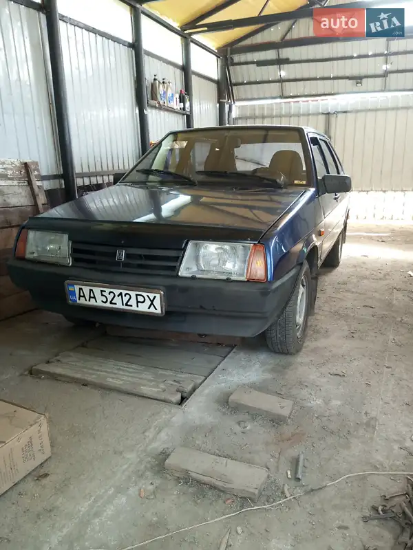 ВАЗ / Lada 2109 2005