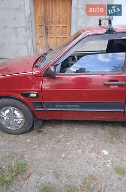 Хэтчбек ВАЗ 2109 1991 в 