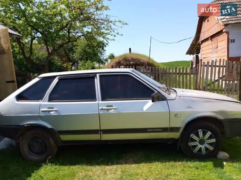 ВАЗ / Lada 2109