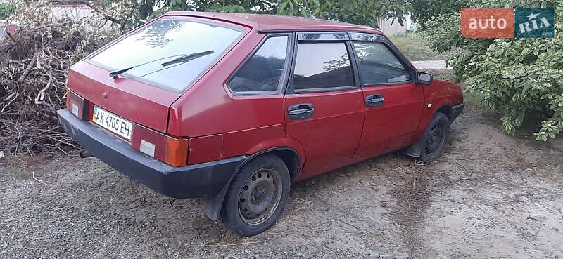 Хэтчбек ВАЗ / Lada 2109 1990 в Харькове