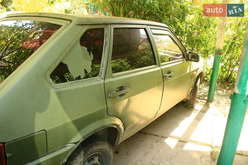 Хэтчбек ВАЗ / Lada 2109 2006 в Киеве фото 5 Хэтчбек ВАЗ / Lada 2109 2006 в Киеве