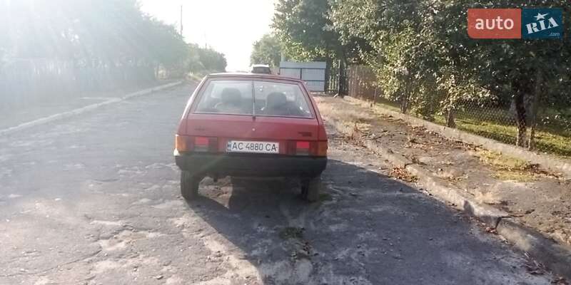 Хетчбек ВАЗ / Lada 2109 1988 в Володимирі