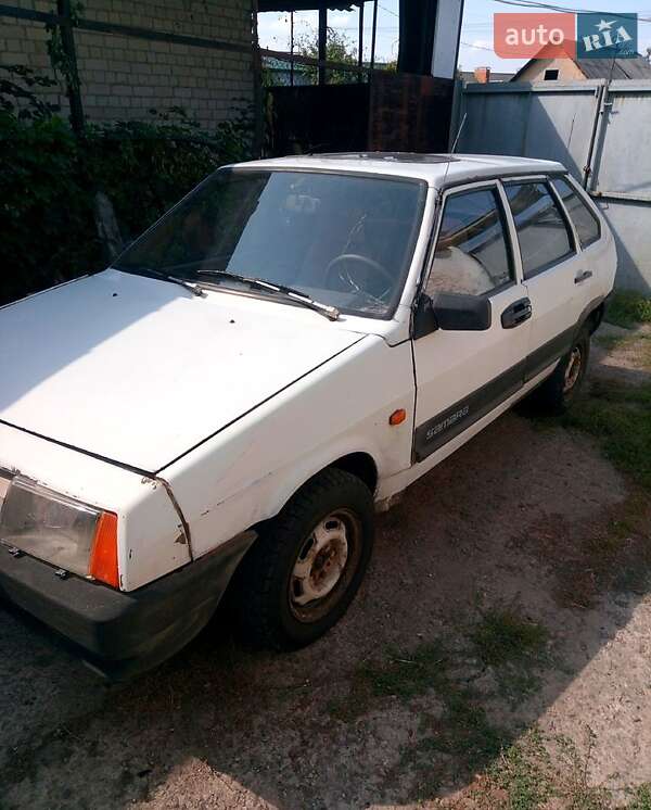 Хетчбек ВАЗ / Lada 2109 1991 в Дніпрі