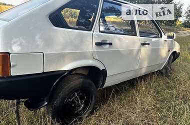 Хэтчбек ВАЗ / Lada 2109 1990 в Василькове