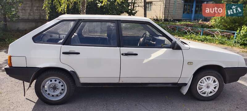 Хетчбек ВАЗ / Lada 2109 1992 в Жашківу
