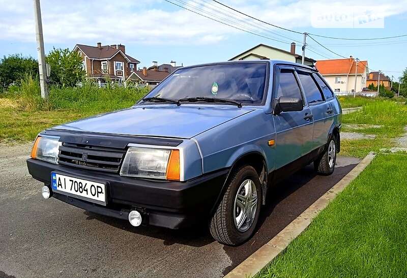 Хэтчбек ВАЗ / Lada 2109 1994 в 