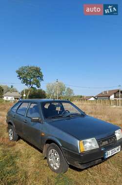 Хэтчбек ВАЗ / Lada 2109 2001 в Кременчуге