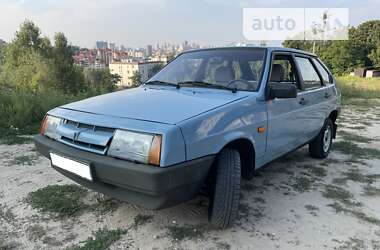 Хэтчбек ВАЗ / Lada 2109 1990 в Киеве