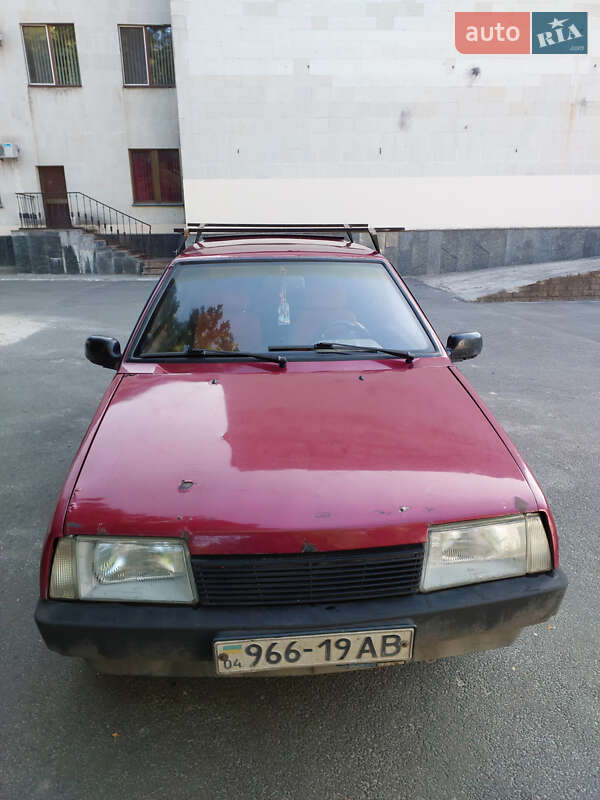 Хетчбек ВАЗ / Lada 2109 1992 в Вільногірську