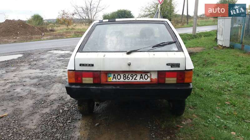 Хетчбек ВАЗ / Lada 2109 1994 в Ужгороді