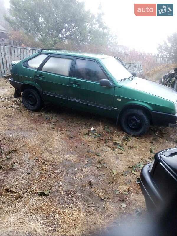 Хетчбек ВАЗ / Lada 2109 1991 в Олександрівці фото 4 Хетчбек ВАЗ / Lada 2109 1991 в Олександрівці