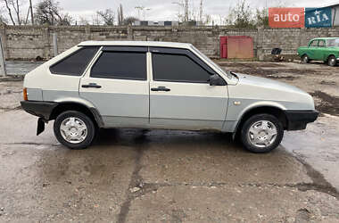 Хэтчбек ВАЗ / Lada 2109 2002 в Днепре