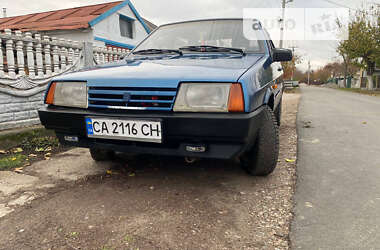 Хэтчбек ВАЗ / Lada 2109 1997 в Добровеличковке