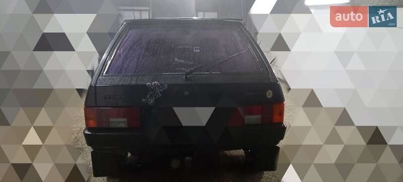 Хэтчбек ВАЗ / Lada 2109 2006 в Светловодске