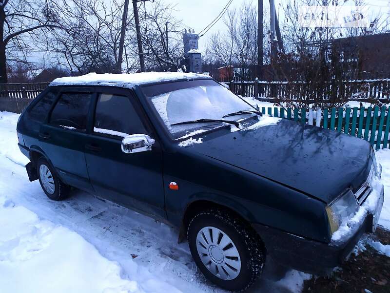 Хетчбек ВАЗ / Lada 2109 1996 в Романіву