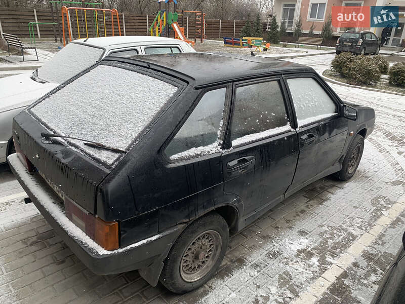 Хэтчбек ВАЗ / Lada 2109 1992 в Киеве