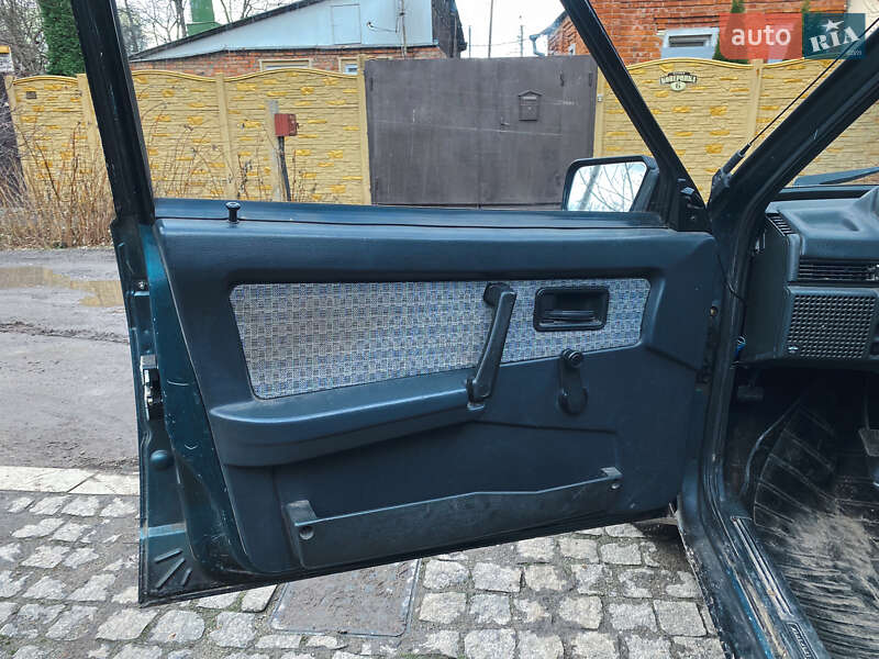 Хетчбек ВАЗ / Lada 2109 2000 в Харкові