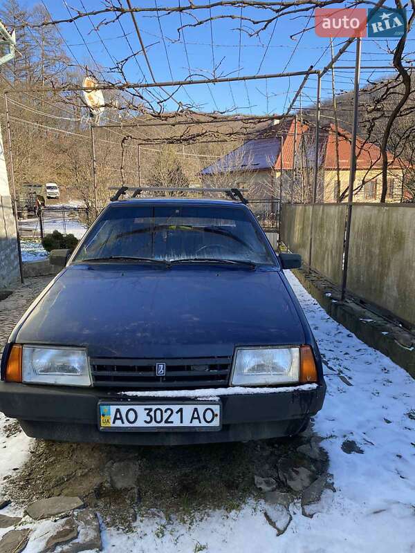 Хэтчбек ВАЗ / Lada 2109 2008 в Ужгороде