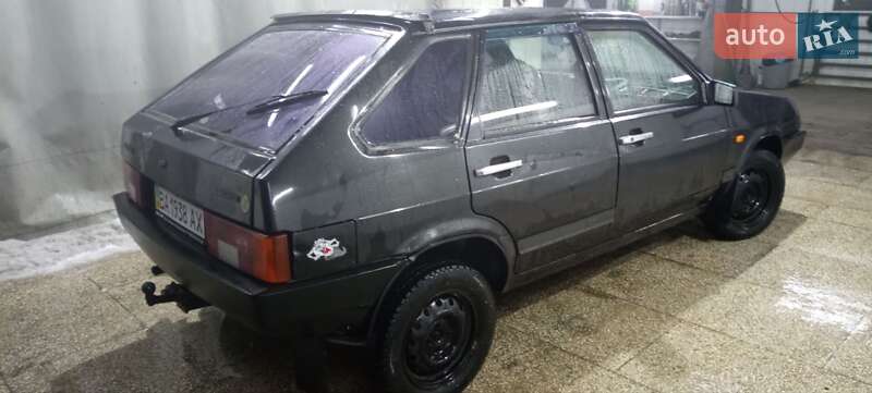 Хэтчбек ВАЗ / Lada 2109 2006 в Светловодске